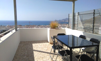 Superbe appartement lumineux avec terrasse, piscine et vue panoramique